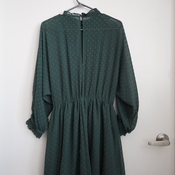 Zara green Rompers (damaged) - Picture 2 of 9